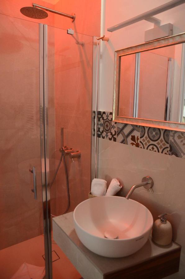 バーリ Casa Zia Cecchina Bed & Breakfast エクステリア 写真