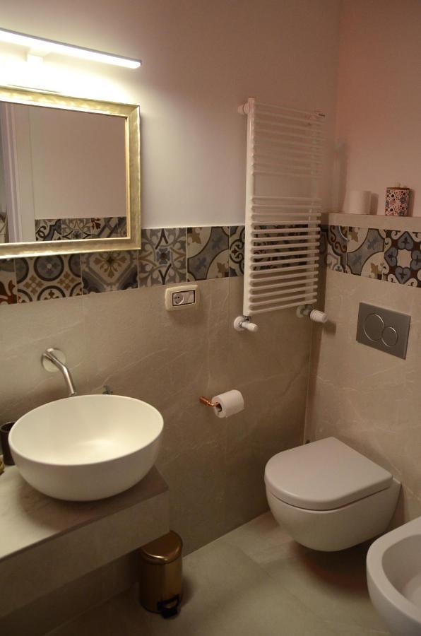 バーリ Casa Zia Cecchina Bed & Breakfast エクステリア 写真