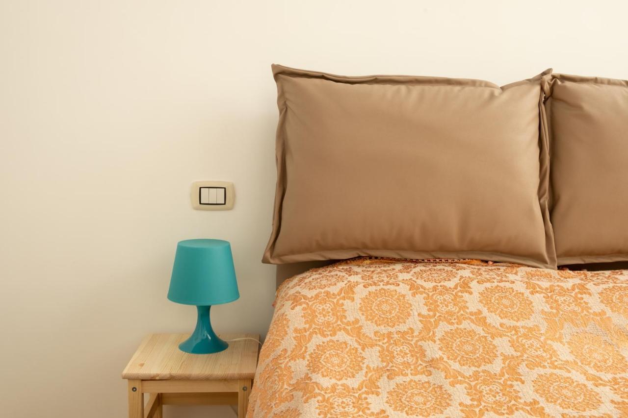 バーリ Casa Zia Cecchina Bed & Breakfast エクステリア 写真